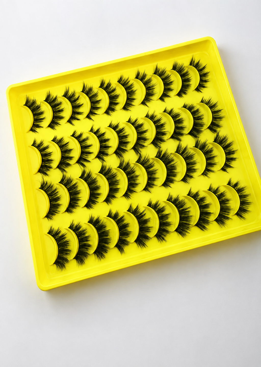 20 pair of short front and long back Eyelashes